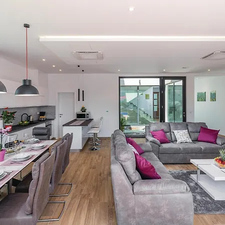 Cozy In Cervar With Sauna Holiday home *